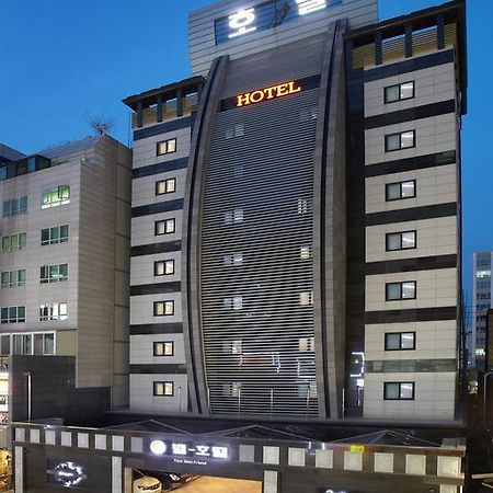 Bell Hotel Hwaseong Dış mekan fotoğraf
